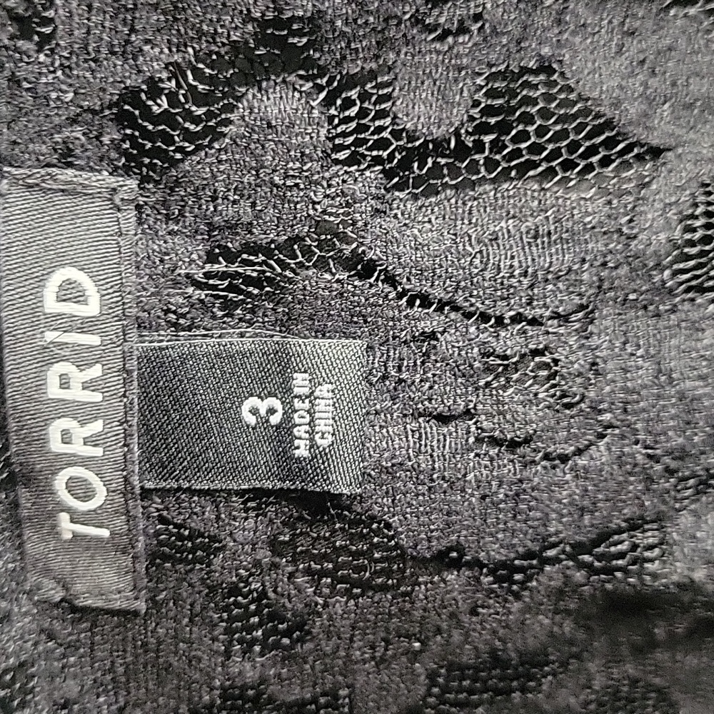 Black Lacy Corset Detail Zip Up Cardigan - Picture 7 of 9